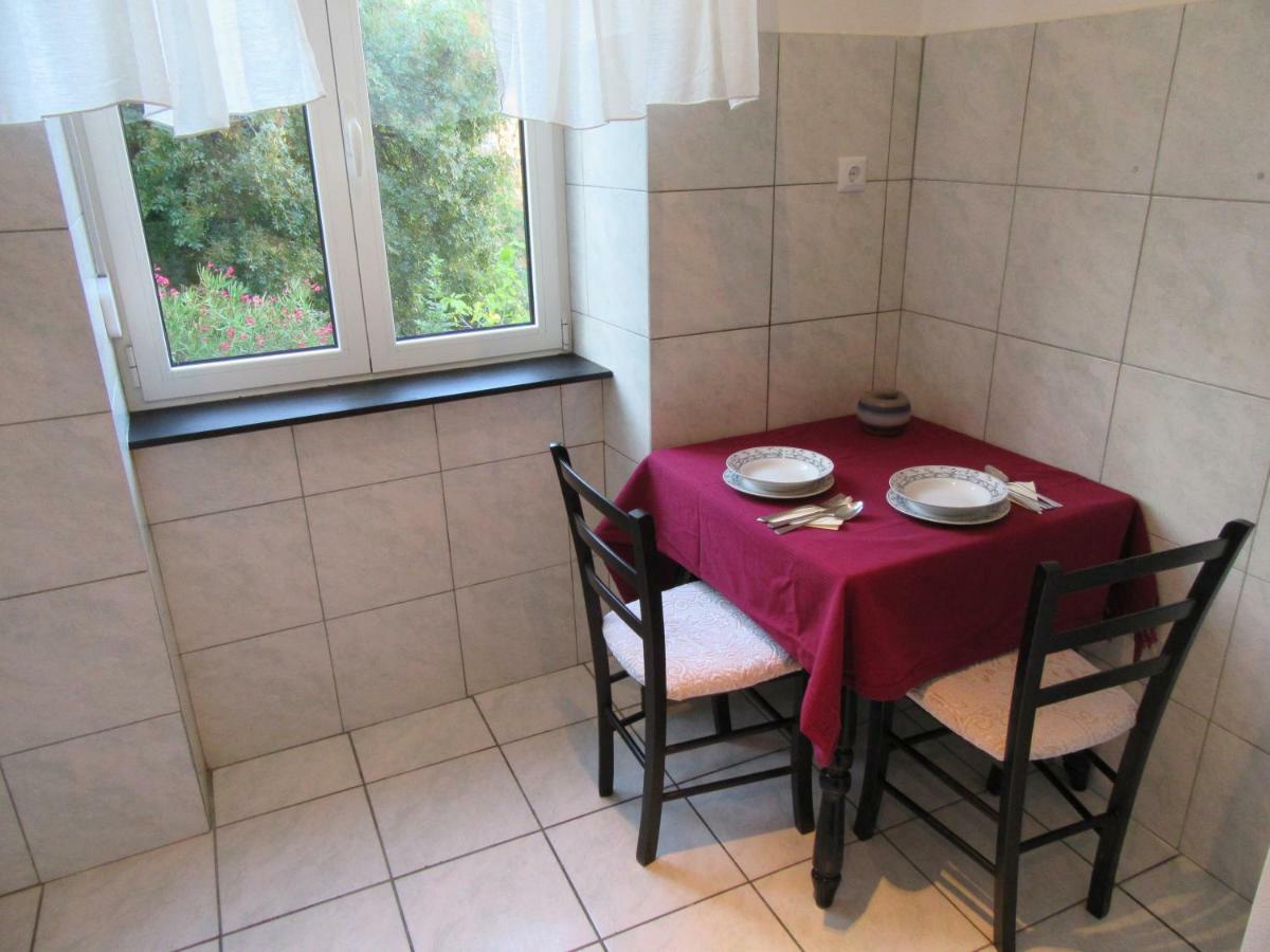 Apartman Julia Lägenhet Rijeka Exteriör bild